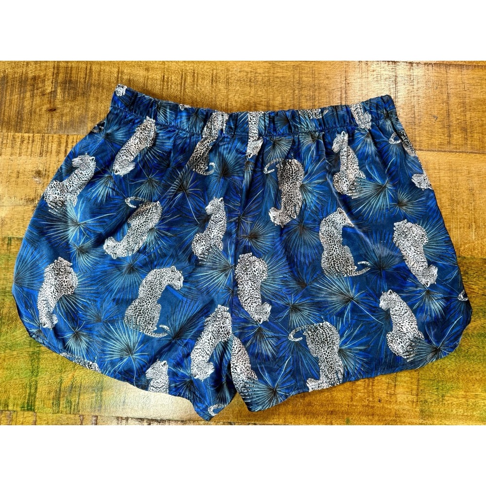 Tommy Bahama Sleepwear Set Womens Sz Lg Blue Animal Print Pajama Shirt Shorts - Picture 8 of 9